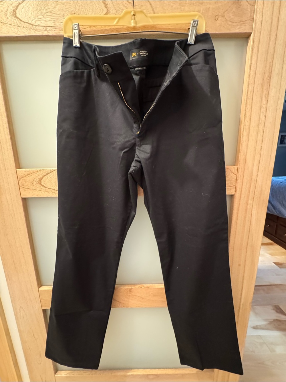 Lee Relaxed Fit Wrinkle Free Black Pants